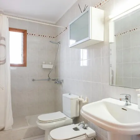 別荘 Amplia Y Luminosa Casa En Abades